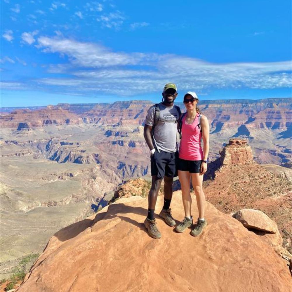 Anders travelers on a hike at the Grand Canyon