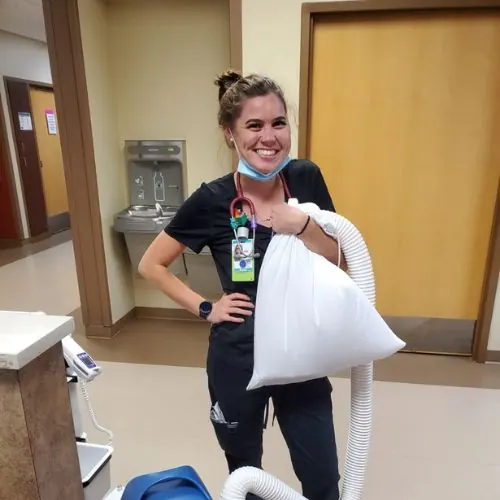 Traveler story: Jan S. · Travel Nurse